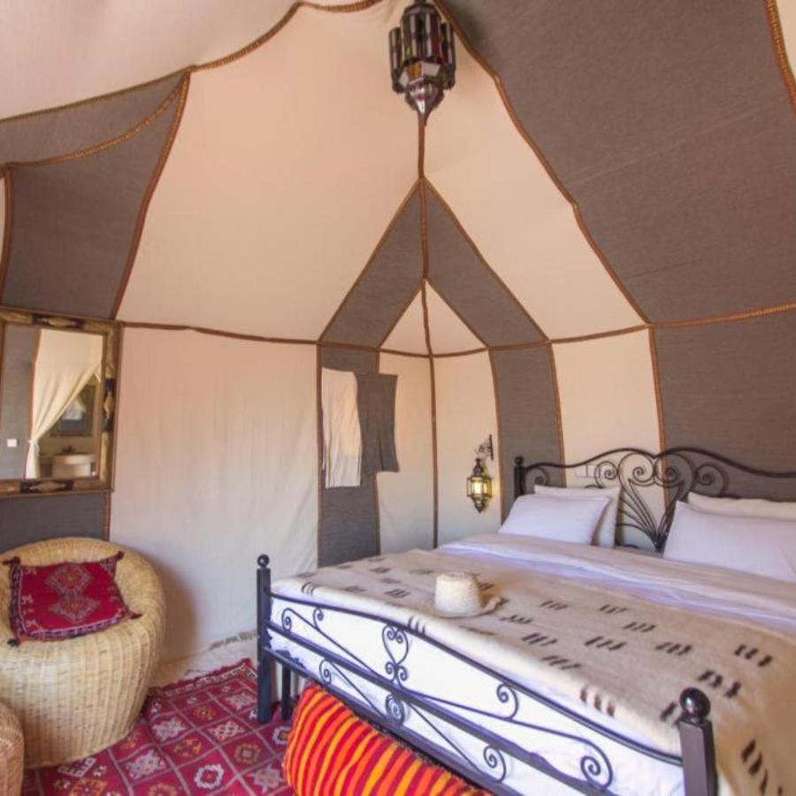 Hotel Sahara Tours Luxury Camp Merzouga Exterior foto