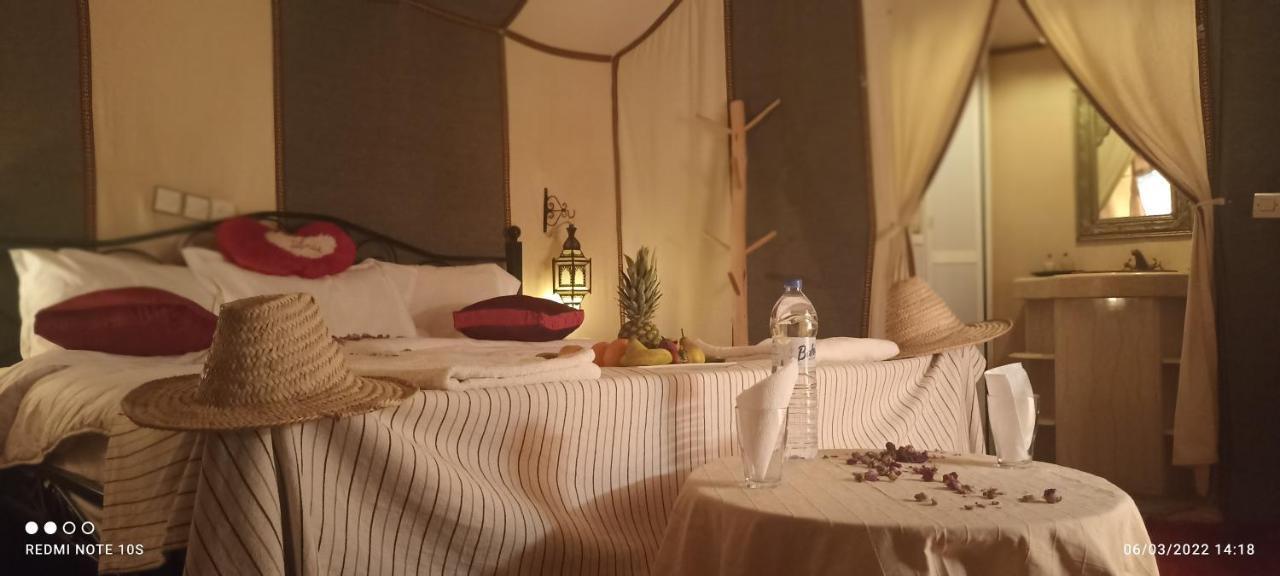 Hotel Sahara Tours Luxury Camp Merzouga Exterior foto