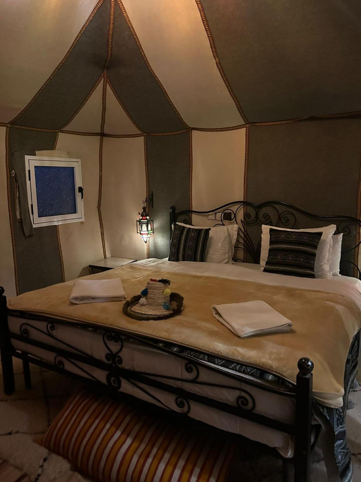 Hotel Sahara Tours Luxury Camp Merzouga Exterior foto