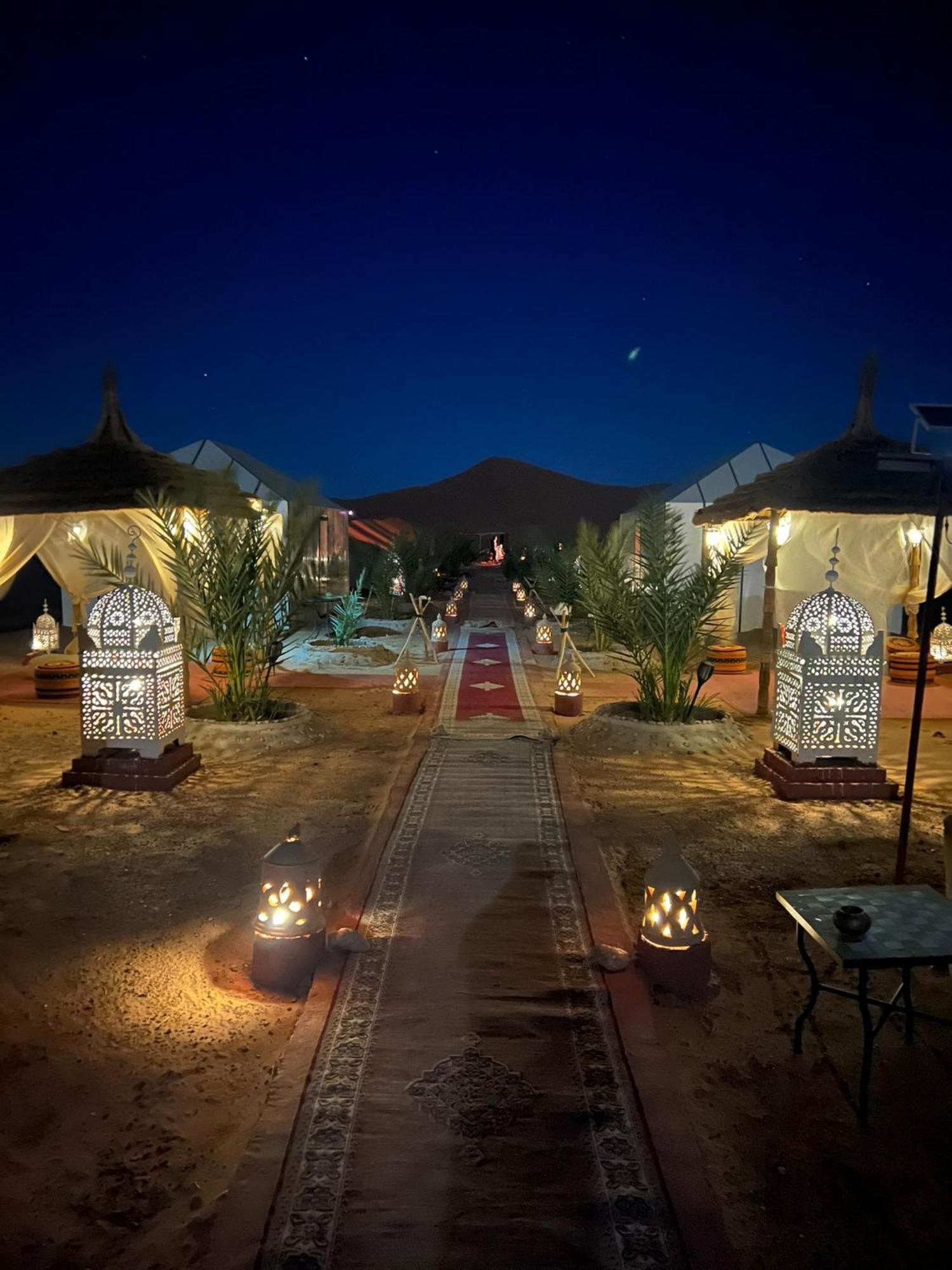 Hotel Sahara Tours Luxury Camp Merzouga Exterior foto